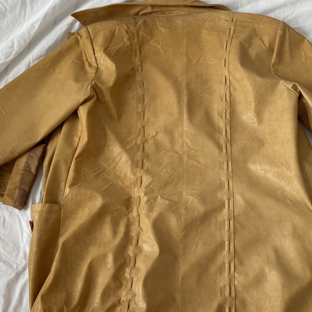 Vintage Coat - Picture 5 of 8